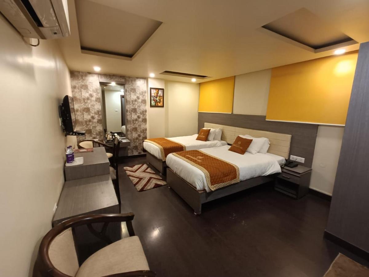 Aalcajars Inn Patna  Dış mekan fotoğraf